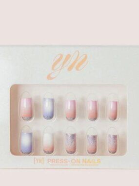 Young Nails Moonbean Fade Press-On Nails Kit | 32 Nails | Glue & Tabs | New